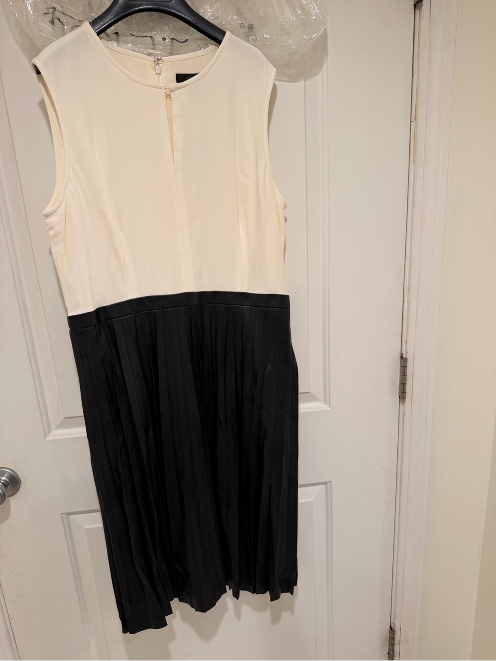 J. Crew Sleeveless Two-Tone Dress - Cream & Black